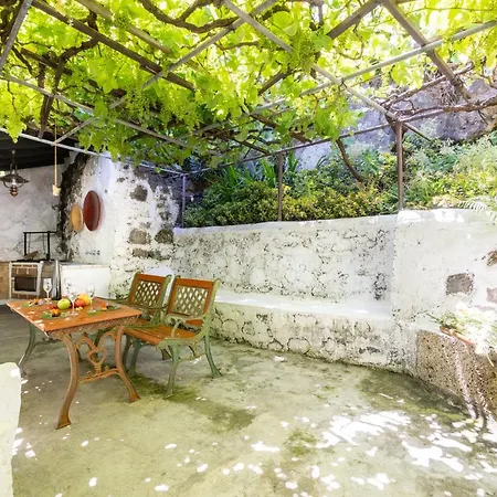 Casa El Nogal Holiday home
